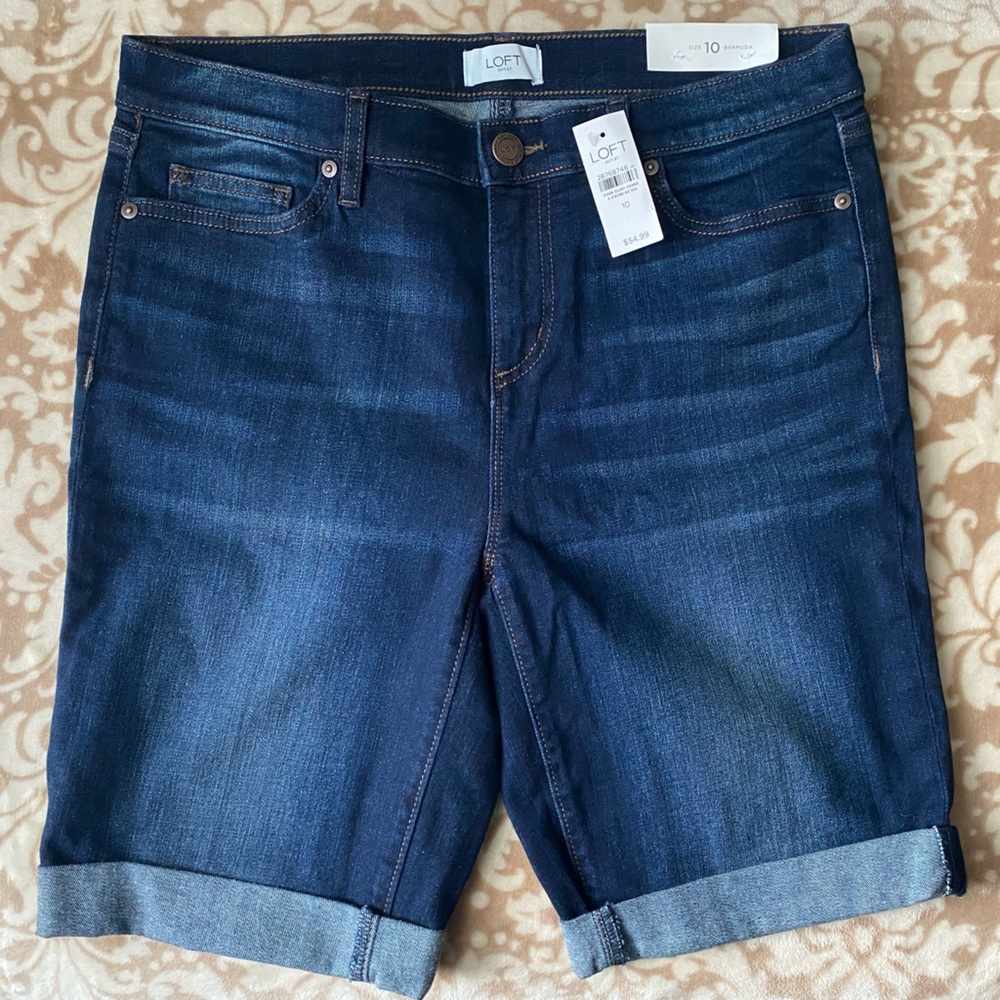 LOFT size 10 Bermuda Shorts